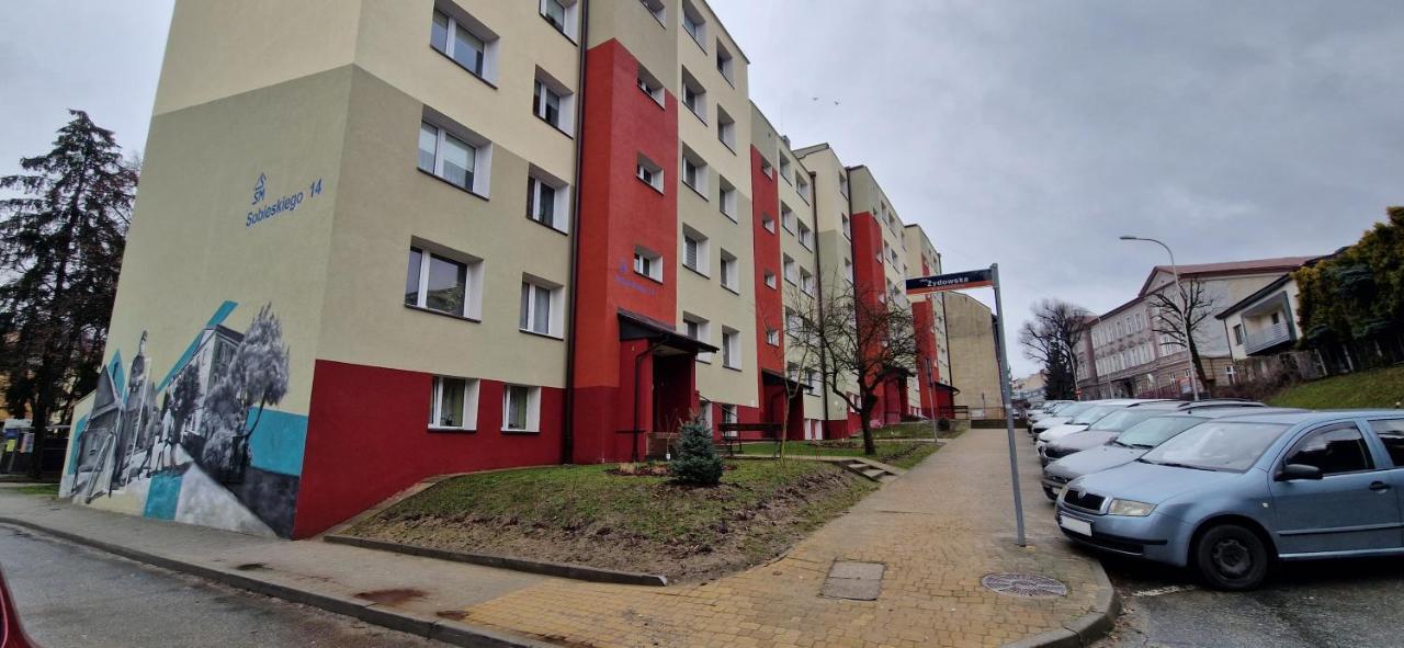 Apartament W Srodmiesciu ซาน็อค ภายนอก รูปภาพ