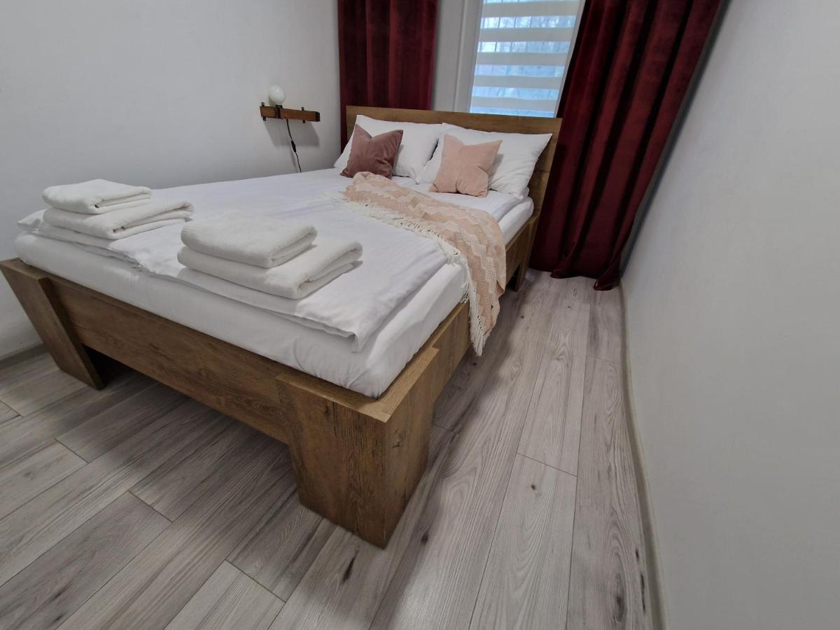 Apartament W Srodmiesciu ซาน็อค ภายนอก รูปภาพ