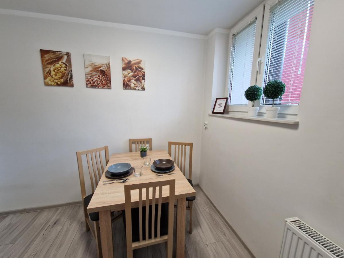 Apartament W Srodmiesciu ซาน็อค ภายนอก รูปภาพ